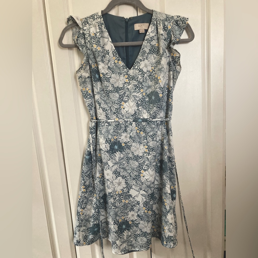 Ann Taylor LOFT dress